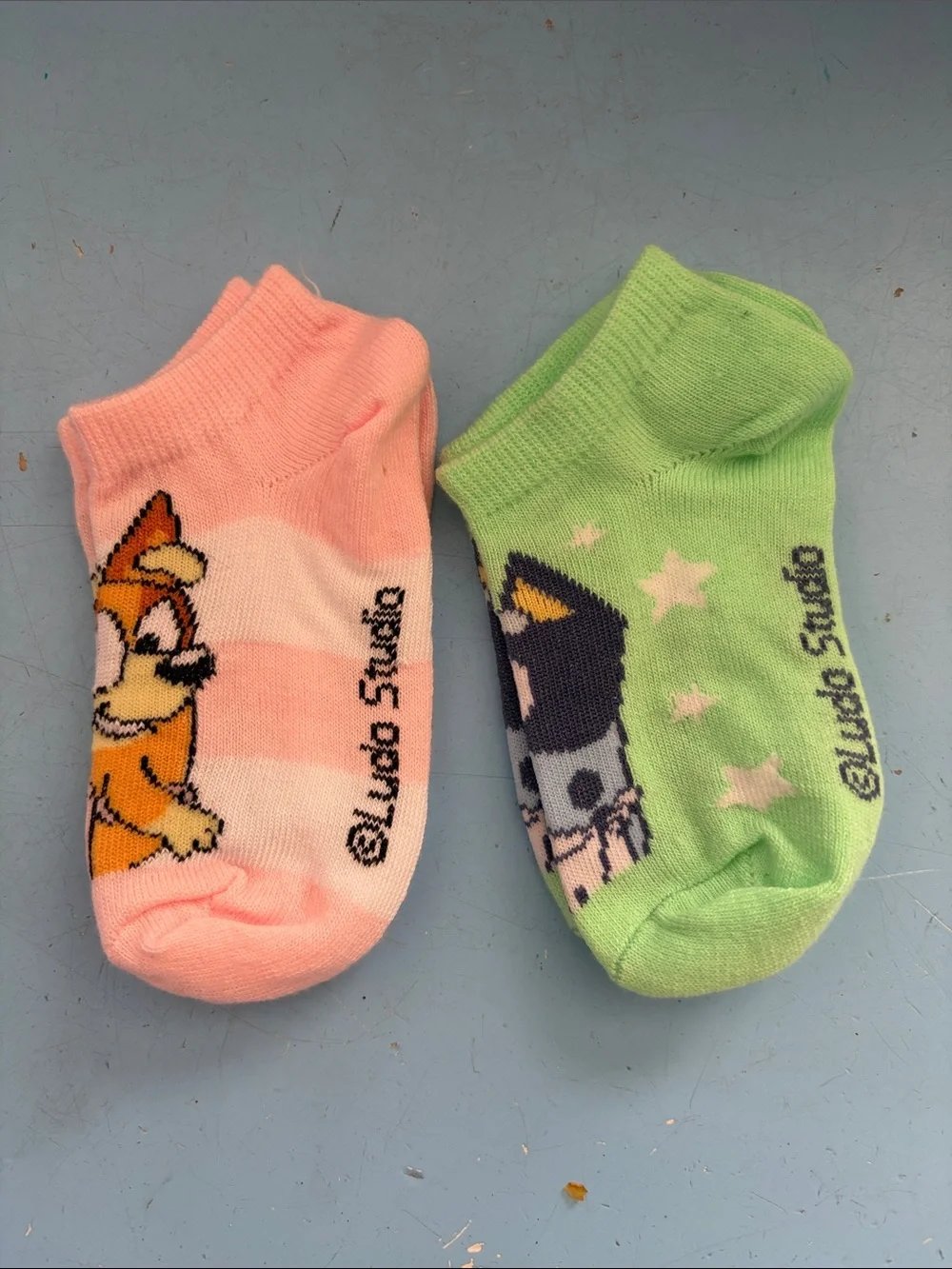 NWOT! Bluey & Bingo Ankle Socks - Pink & Green